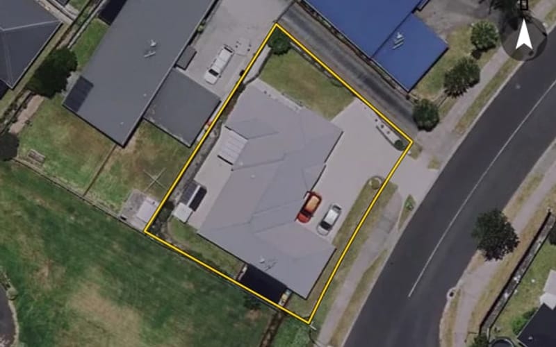 96 Farnborough Drive