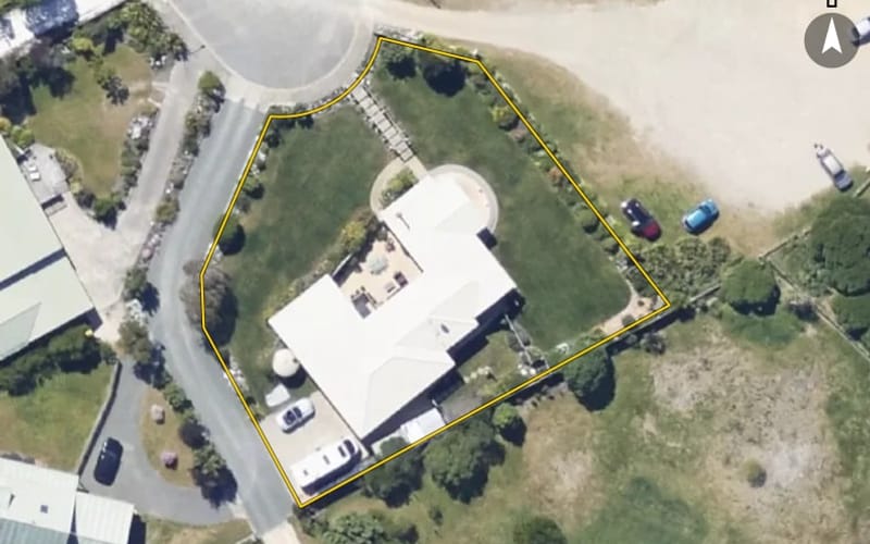 42 Broadsea Avenue