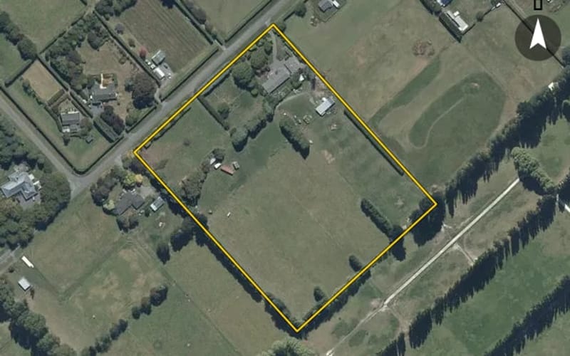 51 Meadowlands Road