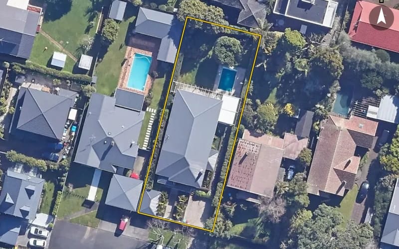 21 Fairholme Avenue