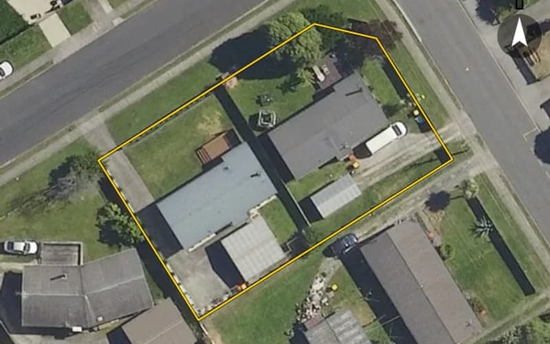 2 Tania Crescent