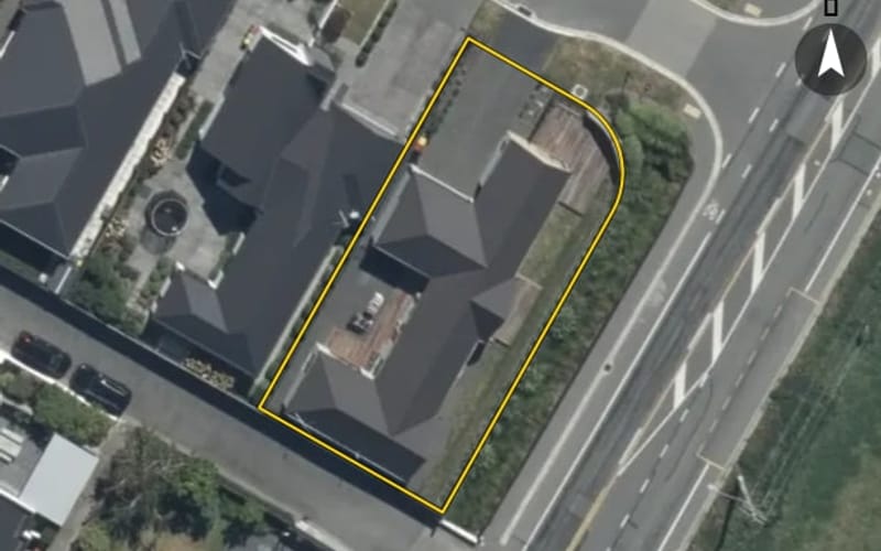 1 Amberite Place
