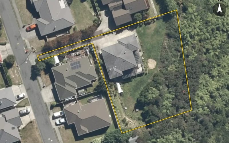 21 McEwen Crescent