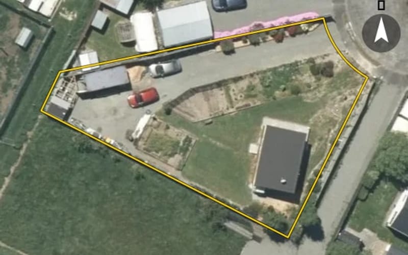 5 Murdoch Place