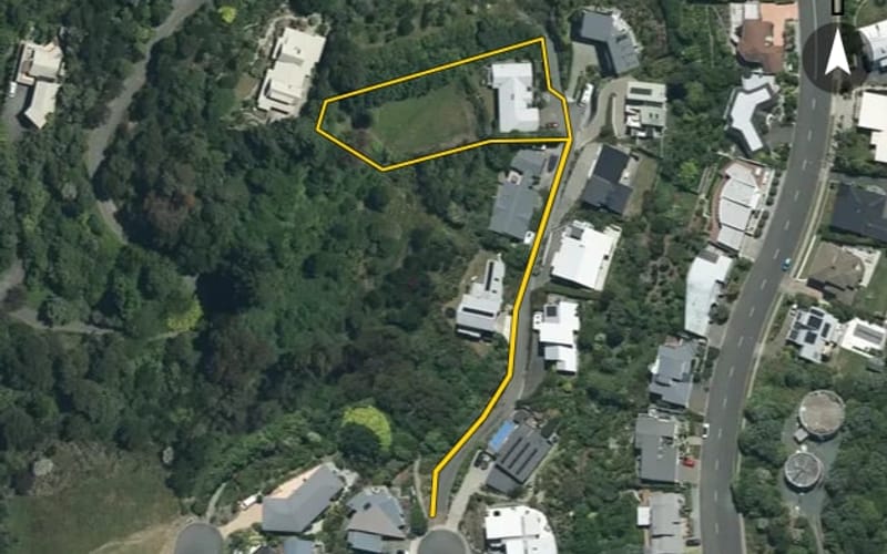 31 Commodore Place