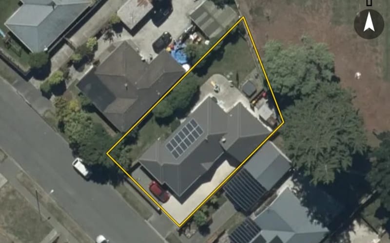52 Kawau Crescent