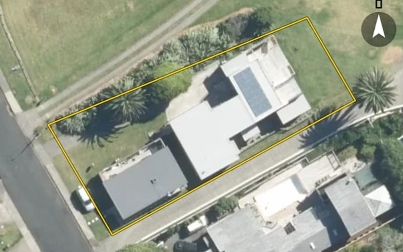 17 Glenelg Road