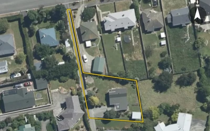 96A Luxmoore Road
