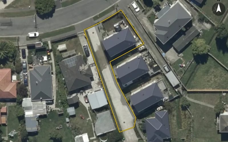 34A Rowcliffe Crescent
