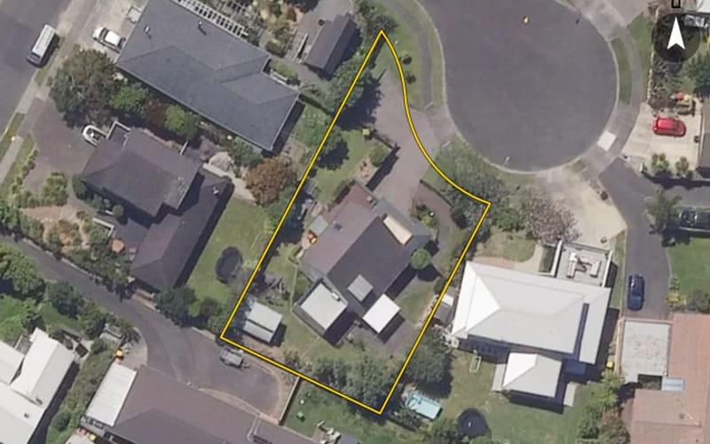 7 Takahe Place