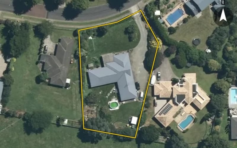 22 De La Mare Drive
