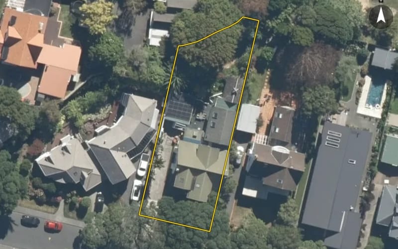 7 Hinau Street