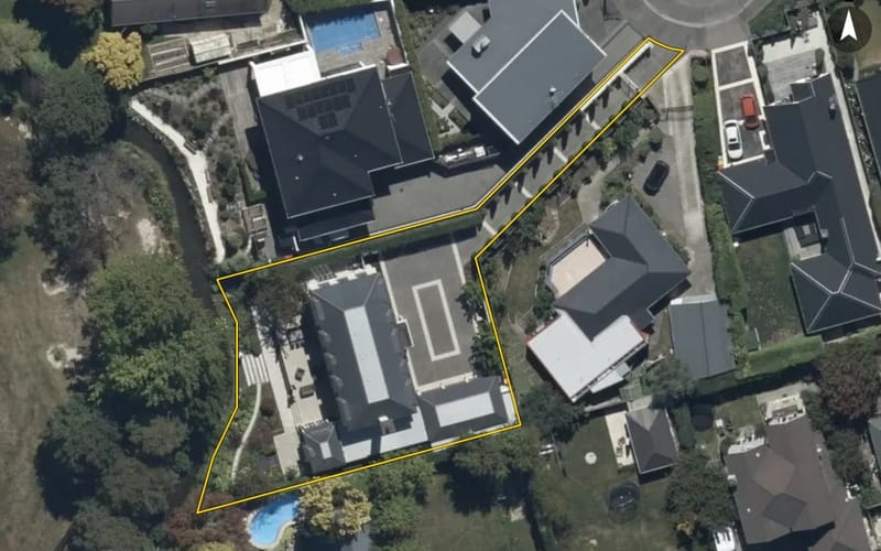 15A Penhelig Place