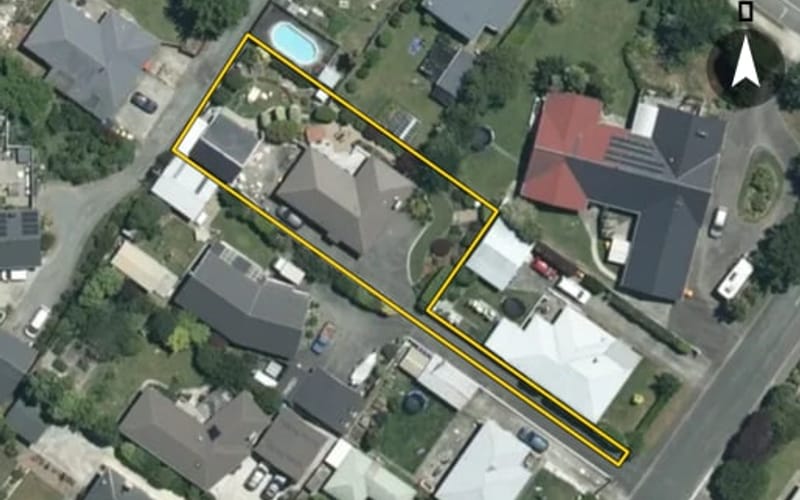 10 Reeves Street