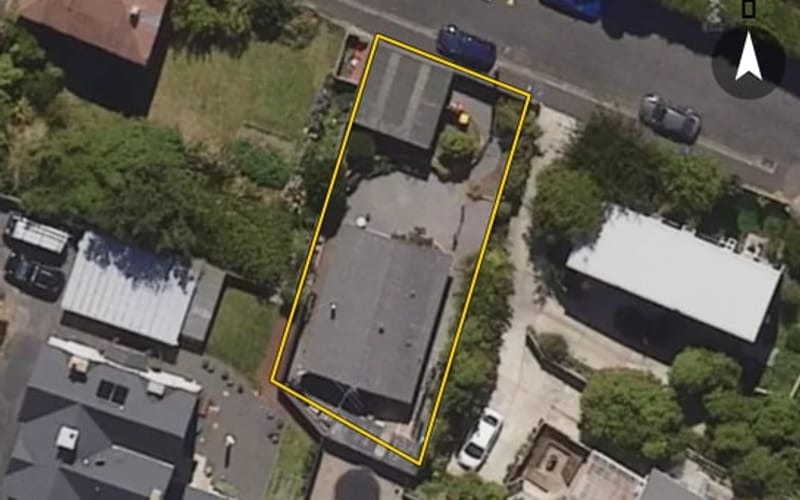 6 Aitken Place