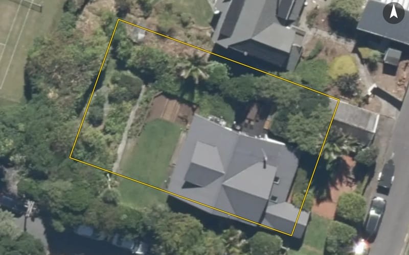 1 Moana Road