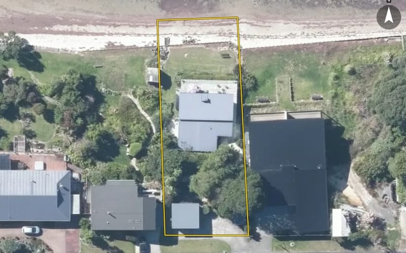 6 Crispe Road
