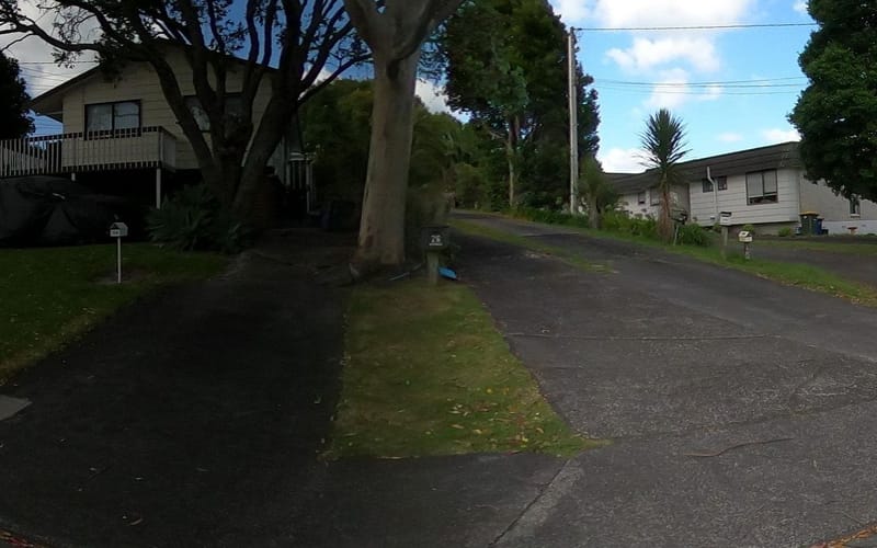 1/36 Aeroview Drive