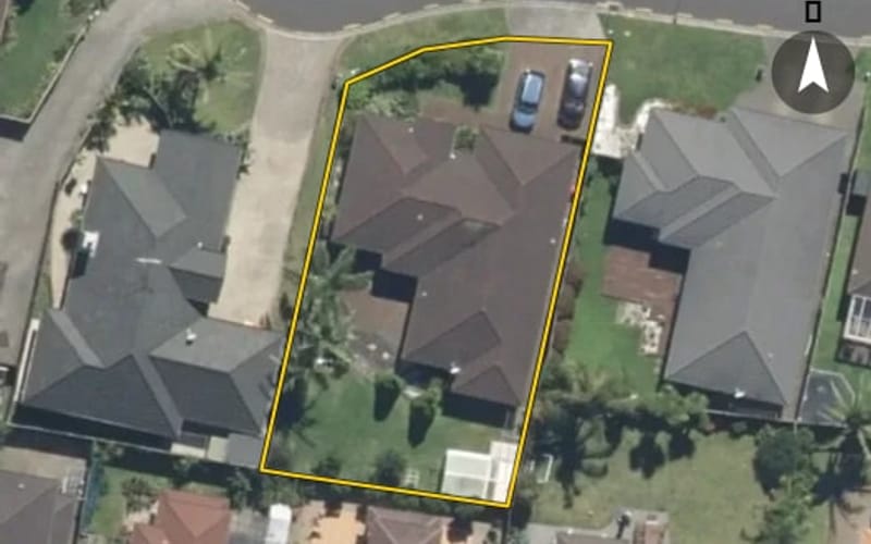 10 Kalmore Place