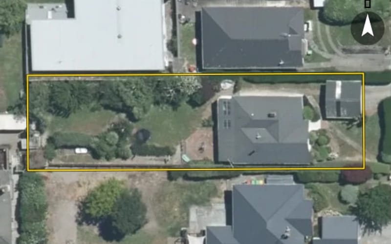 4 Avenue Road