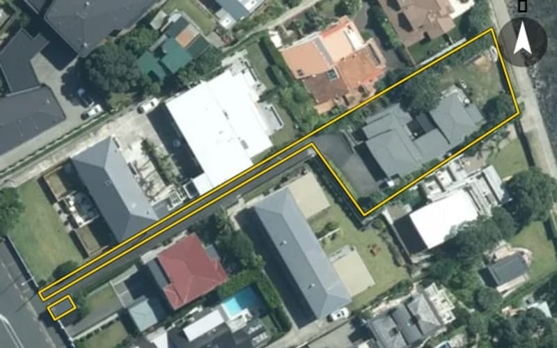 33 Kitchener Road