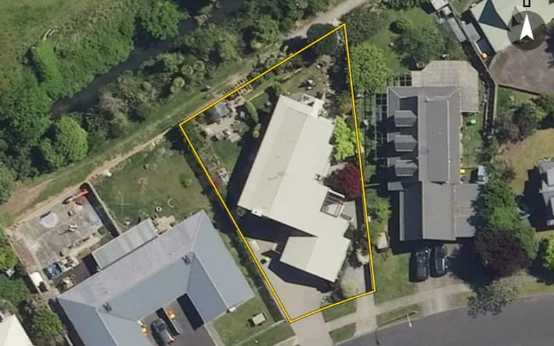 27 Aquarius Drive