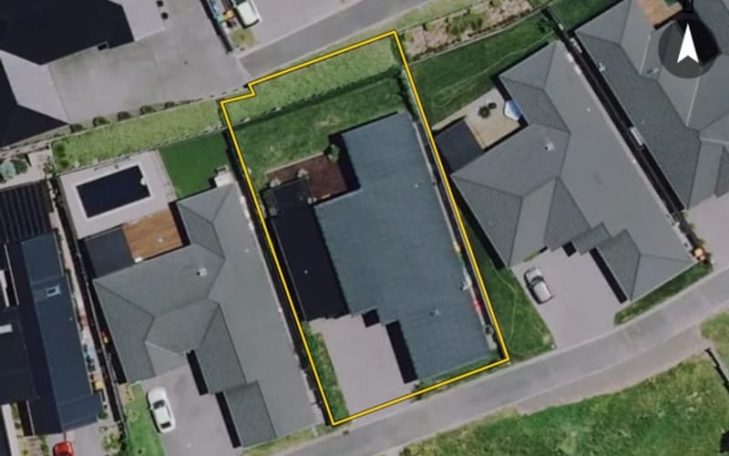 33 Purser Crescent
