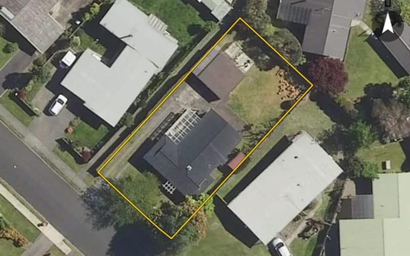 18 Neri Crescent