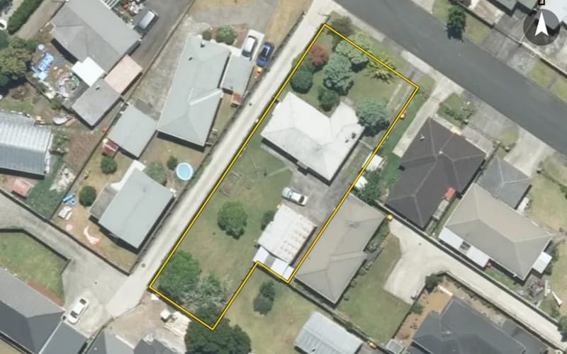 4 Dennis Road