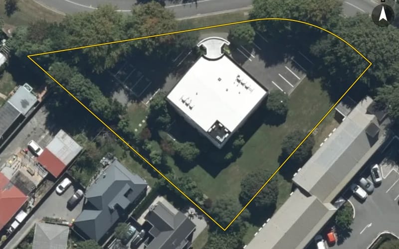 36 Sir William Pickering Drive