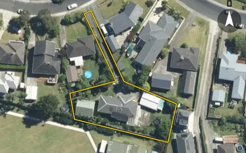 3 Cajero Place