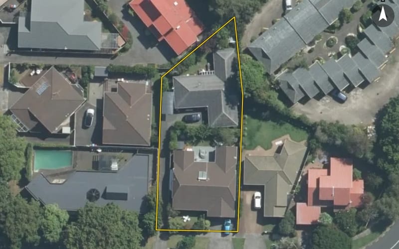 42 Cornwall Park Avenue