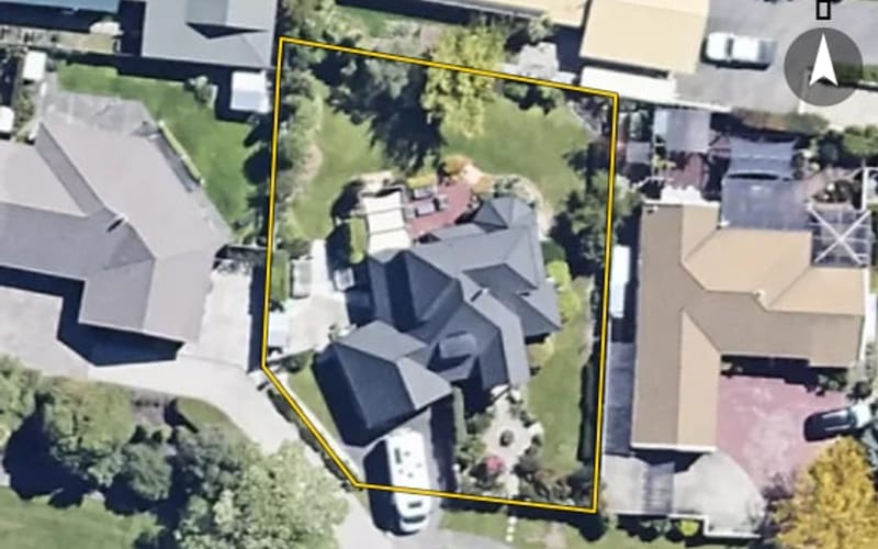 14 Kim Crescent