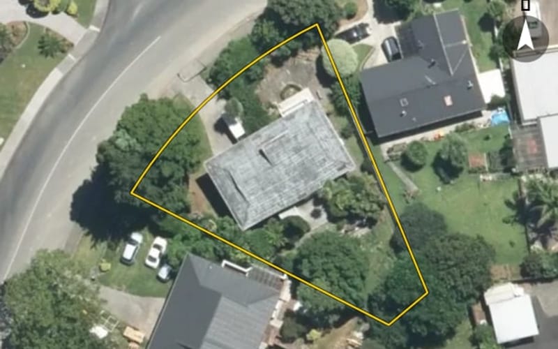 15 Bellfield Road