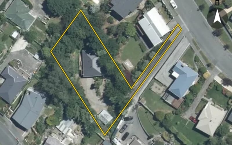 30 Hill View Crescent