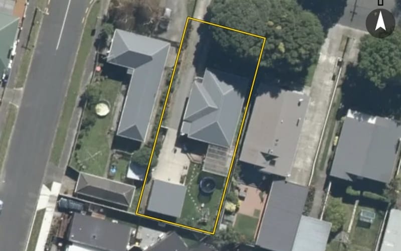 16 Lincoln Avenue