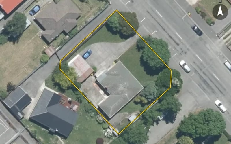 27 Middle Road