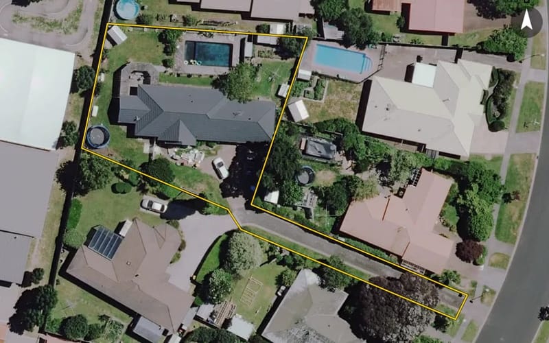 9 Spinnaker Drive