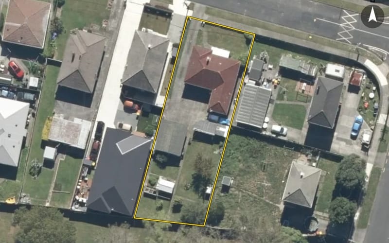 110 Strand Crescent