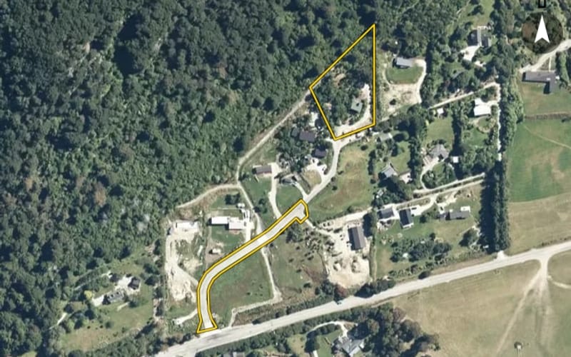 9 Picnic Point Lane