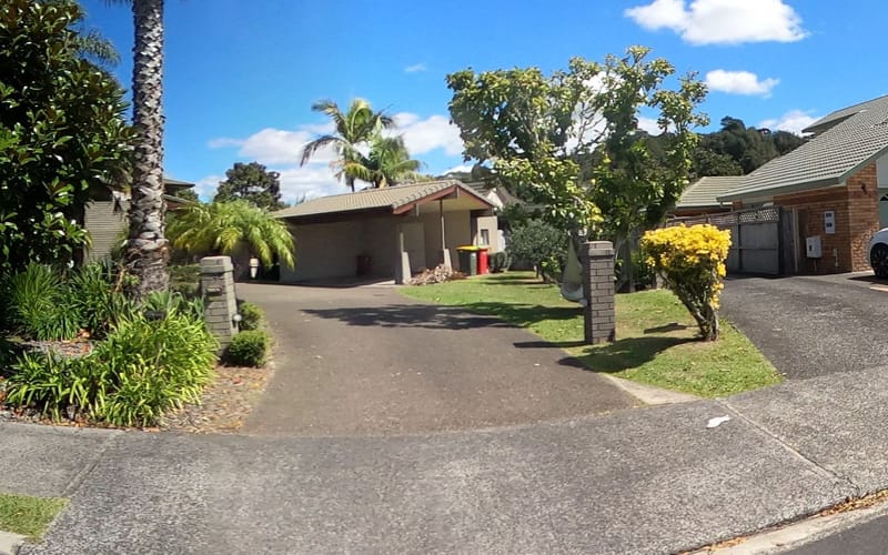 15 Lucas Way