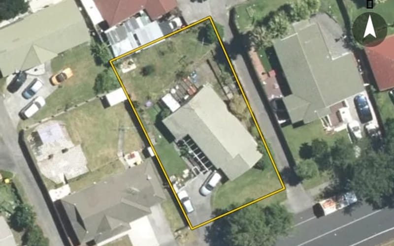 10 Skelton Avenue