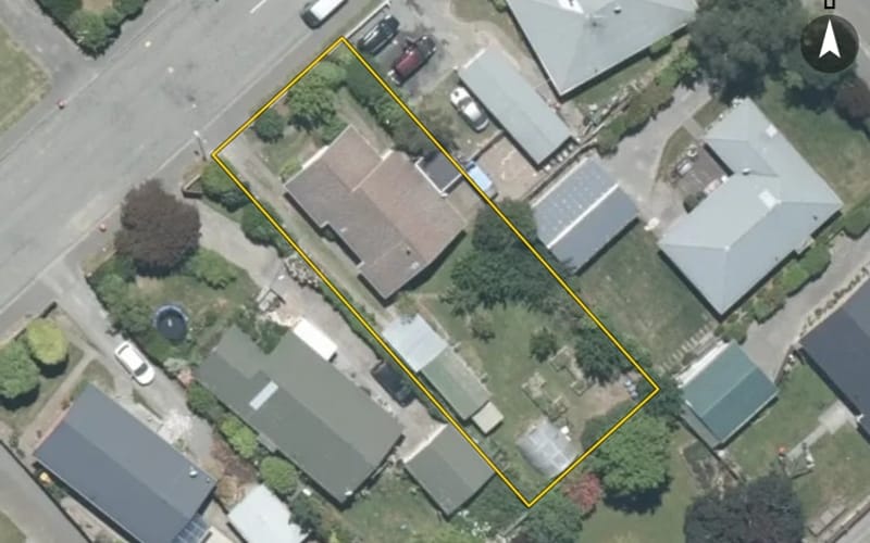 42 Bathurst Street