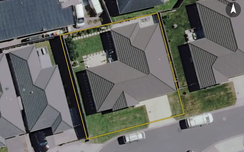 8 Oderings Place