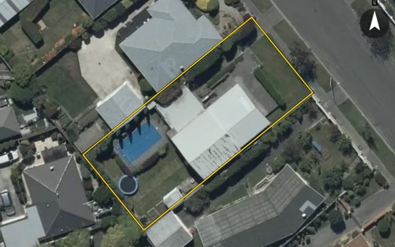 140 Warren Crescent