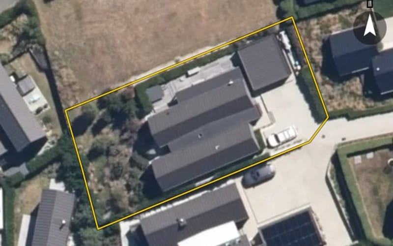 17 Falconer Rise