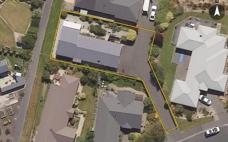 33 Duxford Crescent