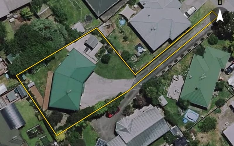4A Lloyd Drive