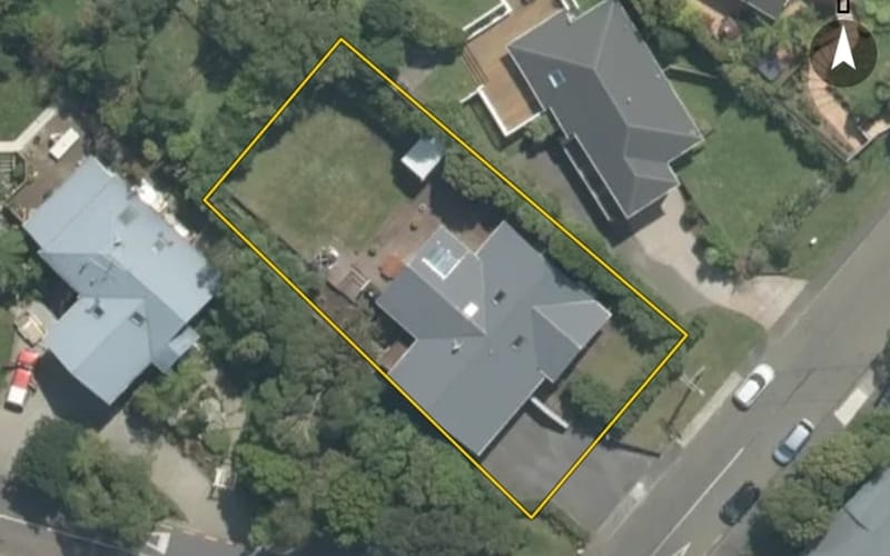1 Karamu Street