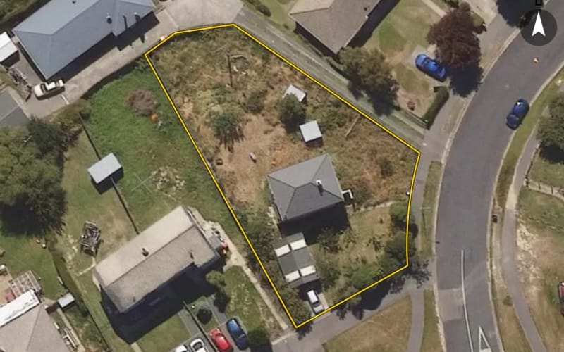 84 Dovecote Avenue